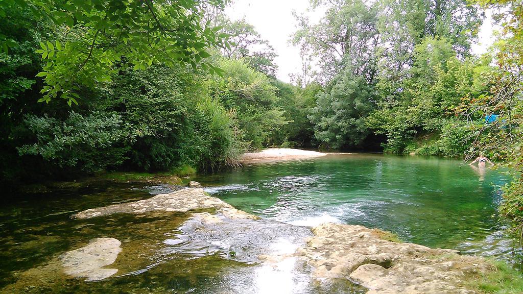 Terre D'Histoire - Baignade - Canoe - Piste Cyclable A 100 M 캬스텔노라샤펠 외부 사진